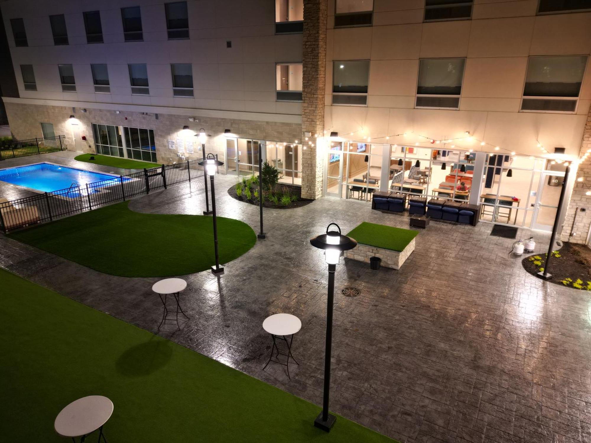 Holiday Inn Express & Suites Chicago Schaumburg By Ihg Zewnętrze zdjęcie