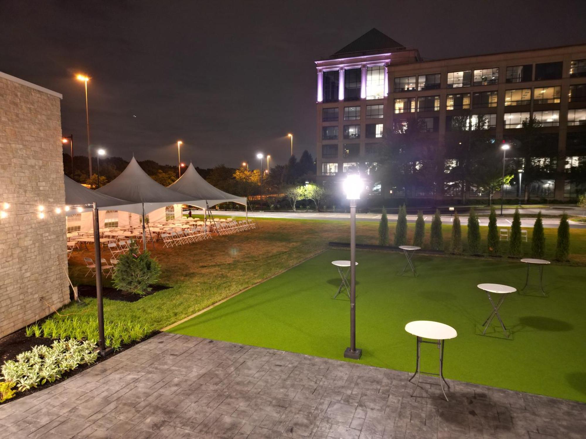 Holiday Inn Express & Suites Chicago Schaumburg By Ihg Zewnętrze zdjęcie